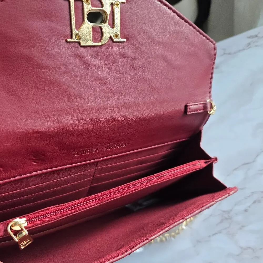 NWT Badgley Mischka Luxe Collection Mulberry Quilt Vegan Convertible Crossbody - Picture 9 of 11